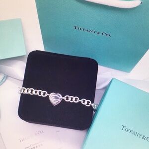 Tiffany & Co Silver Heart Tag Bracelet